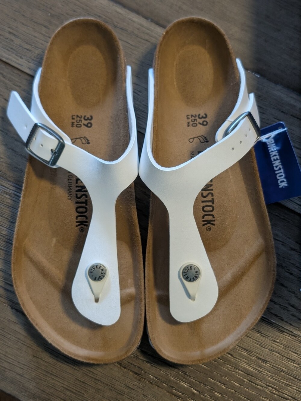 NWT Birkenstock Gizeh White Thong Sandals EU 39 US Women's 8 Reg Comfort Cork